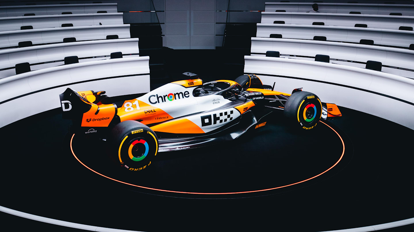 GALLERY McLaren latest F1 team to reveal special Singapore